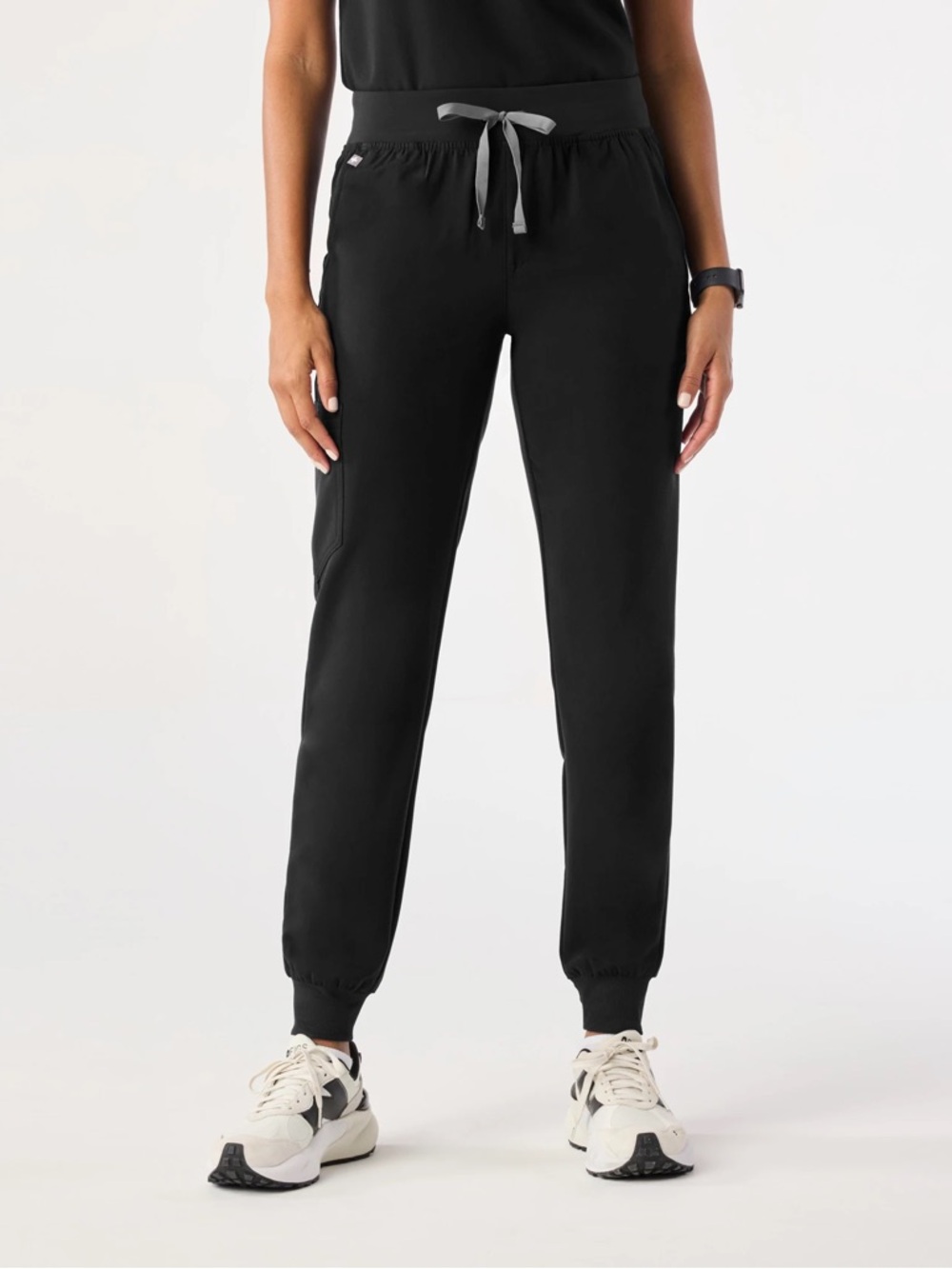 Figs Women's Black Zamora™ - Petite Jogger Scrub Pants size 2XLP